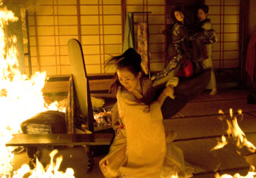 Sayuri y el incendio en la Okiya