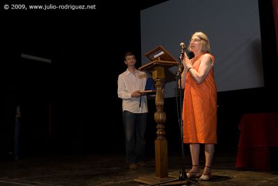 Uno de los momentos ms emotivos, Colette Delerue recogiendo el premio a una Leyenda